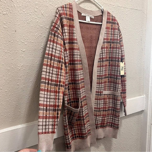 Max Studio NWT Cardigan Sweater - Picture 3 of 6